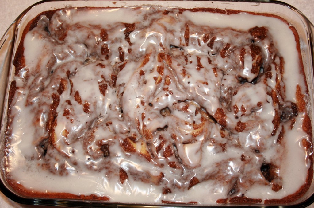 cinnamon roll bread